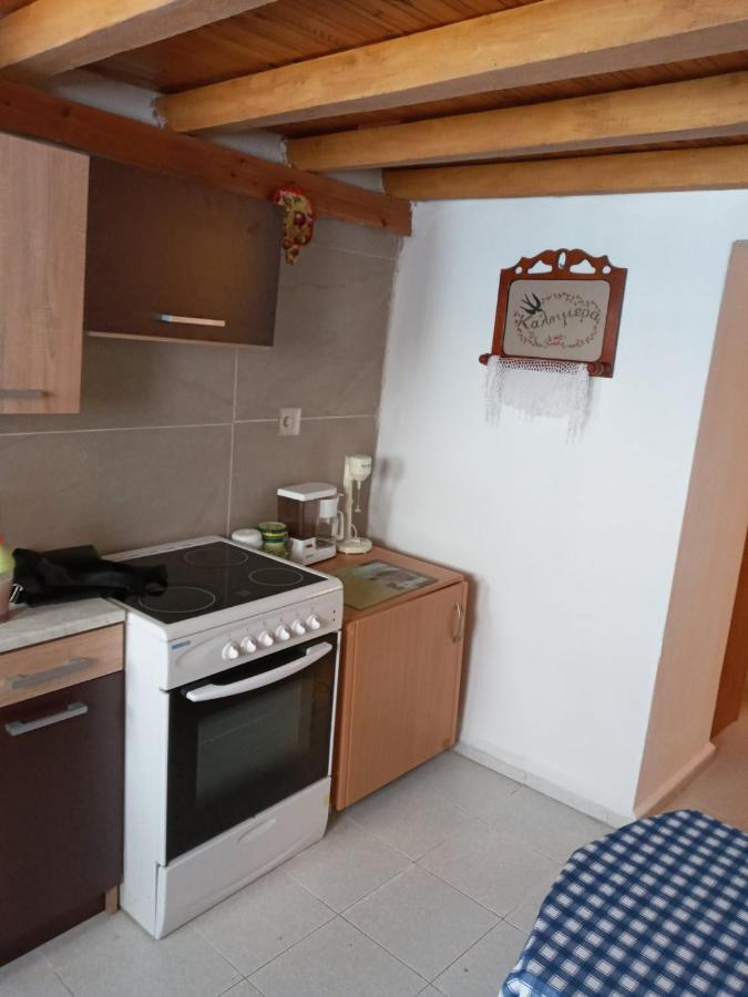 Villa Sissy Agia Paraskevi  エクステリア 写真