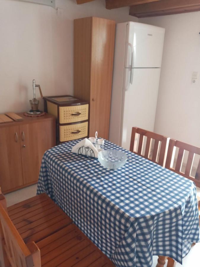 Villa Sissy Agia Paraskevi  エクステリア 写真