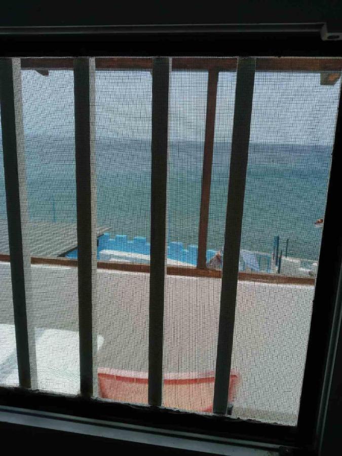 Villa Sissy Agia Paraskevi  エクステリア 写真